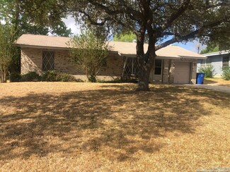 3334 Golden Crown Dr, San Antonio, TX 78223