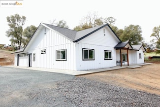 19510 Hess Ave, Sonora, CA 95370