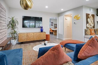 2710 Via Juanita, Carlsbad, CA 92010
