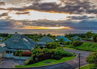 200 Crestview Rd, Lahaina, HI 96761