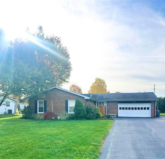 623 E Old Orchard Ln, Connersville, IN 47331