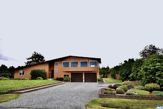 330 E Anderson Rd, Sequim, WA 98382