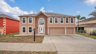 3433 Glossy Leaf Ln, Clermont, FL 34711
