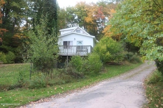 82 Metropolitan Ave, Hunlock Creek, PA 18621