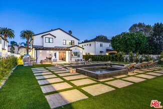 4471 Mammoth Ave, Los Angeles, CA 91423
