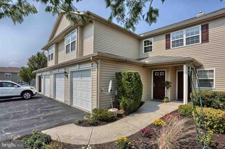 106 Sparrow Rd, Hummelstown, PA 17036