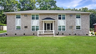 1535 Hiram St, Niles, OH 44446