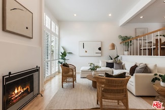 13230 Fiji Way Unit B, Marina Del Rey, CA 90292