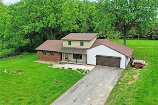 6416 Wilson Sharpsville Rd, Fowler, OH 44418