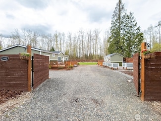 7893 Carson Rd, Blaine, WA 98230