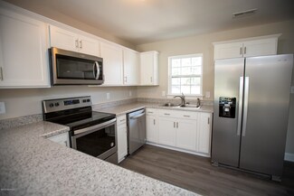 601 Pelletier Loop Rd Unit I55, Swansboro, NC 28584