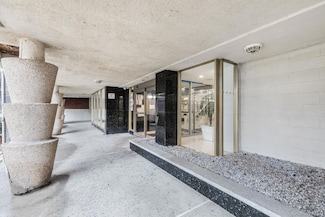 40 Brighton 1st Rd Unit 3J, Brooklyn, NY 11235