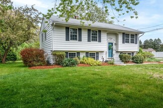 35 Ferry Rd, Salisbury, MA 01952