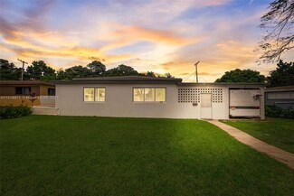 95 NE 127th St, North Miami, FL 33161