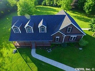 7787 County Line Rd, Auburn, NY 13021