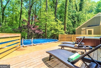 2885 Duke of Gloucester St, East Point, GA 30344