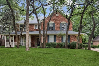 712 Heatherglen Dr, Southlake, TX 76092