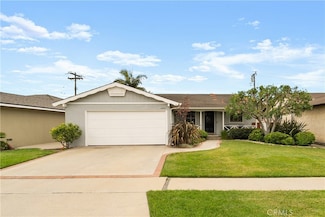 6860 E Roxanne Way, Long Beach, CA 90815