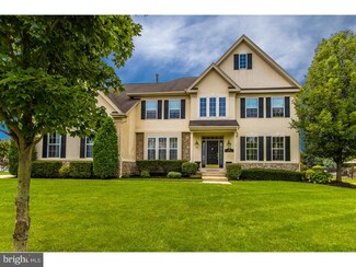 16 Thistle Ln, Lumberton, NJ 08048