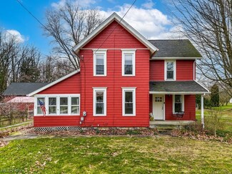 3196 Wadsworth Rd, Norton, OH 44203