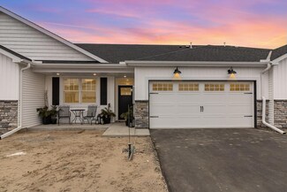 12688 Eagle St NW, Minneapolis, MN 55448