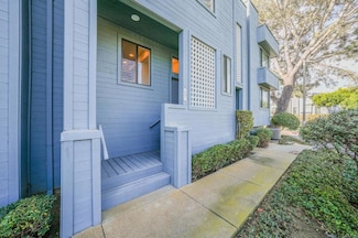 847 America Way, Del Mar, CA 92014