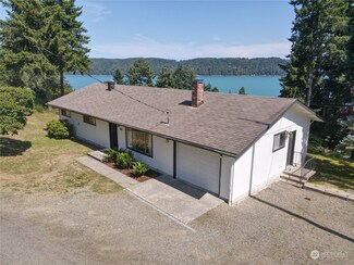 51 N Harrison Ave, Hoodsport, WA 98548