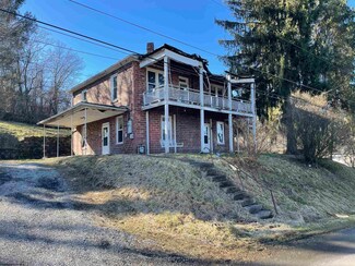 1220 Capitol Ave, Clarksburg, WV 26301