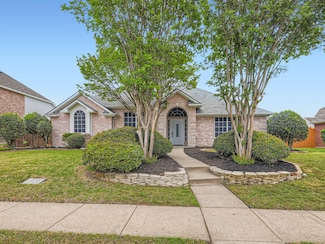 3804 Warwick Ln, Richardson, TX 75082