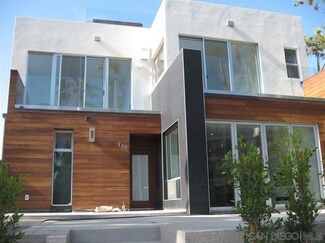 706 Sapphire St, San Diego, CA 92109