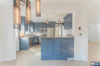 516 North St, Teaneck, NJ 07666