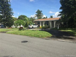 171 SE 9th St, Pompano Beach, FL 33060