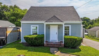 33 Macomber Ave, North Dartmouth, MA 02747