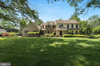 1007 Regimental Dr, West Chester, PA 19382