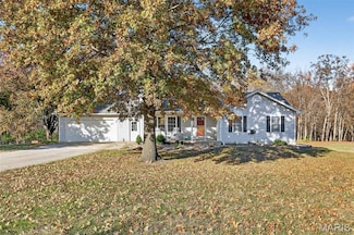 145 Southview Dr, Troy, MO 63379