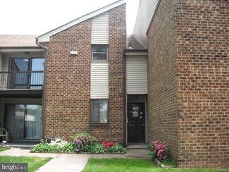 1475 Mount Holly Rd Unit M12, Beverly, NJ 08010