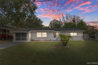 6421 Finance Ave, Weeki Wachee, FL 34607