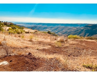 6145 Cliff Dr, Paradise, CA 95969