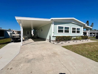 484 Flamingo Ln, Ellenton, FL 34222