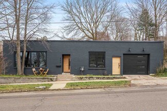 905 Howard St, Petoskey, MI 49770