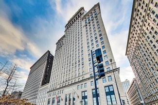 310 S Michigan Ave Unit 1907, Chicago, IL 60604