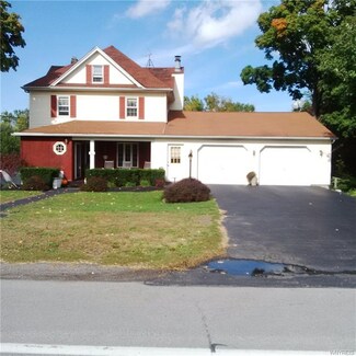8455 Ridge Rd, Gasport, NY 14067