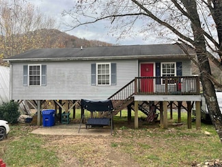 9619 Old Roanoke Rd, Elliston, VA 24087