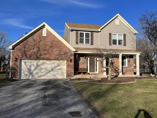 517 Doral Ln, North Aurora, IL 60542