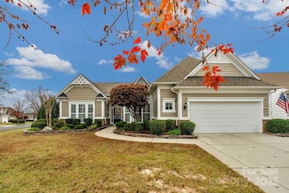 2106 Yellowstone Dr, Fort Mill, SC 29707