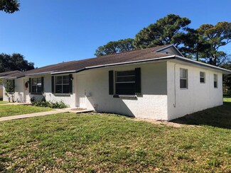 2737 Niagara Ave, Fort Pierce, FL 34946