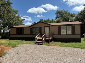 17585 E Cedar Lane Rd, Noble, OK 73068