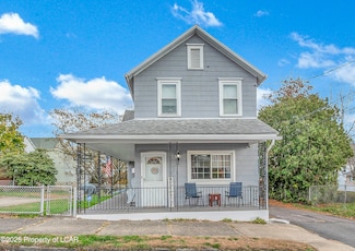 715 S Walnut St, Nanticoke, PA 18634