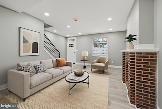 4542 Sansom St, Philadelphia, PA 19139