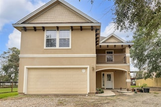 523 Walnut Ave, Fresno, TX 77545